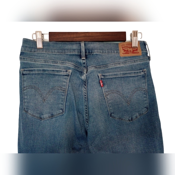 Women's Levi's 505 Straight Leg Jeans - Picture 6 of 6